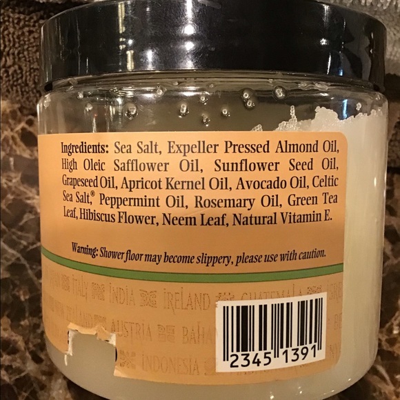🌷WORLD MARKET PEPPERMINT ROSEMARY SALTS SCRUB NWT - Picture 3 of 3